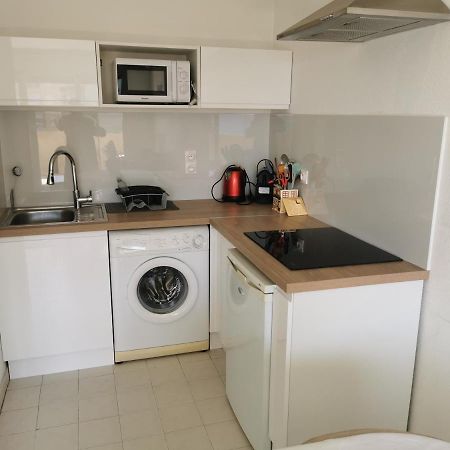 Antibes Les Pins 2 Pieces Vue Mer Piscine Parking Apartment Bagian luar foto