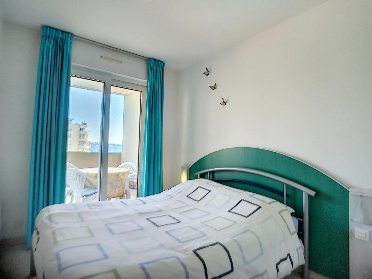 Antibes Les Pins 2 Pieces Vue Mer Piscine Parking Apartment Bagian luar foto
